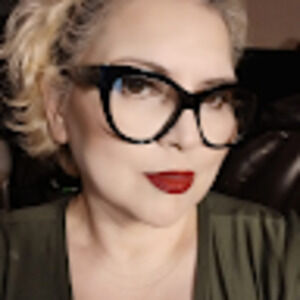 Meet your Posher, Anni